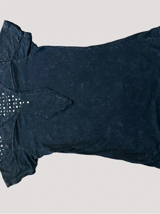 Affliction Black Tee with Silver Winged Skull Graphic - Picture 8 of 8